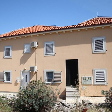 Apartments Pegla Nerezine Luaran gambar