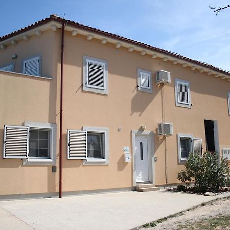Apartments Pegla Nerezine Luaran gambar