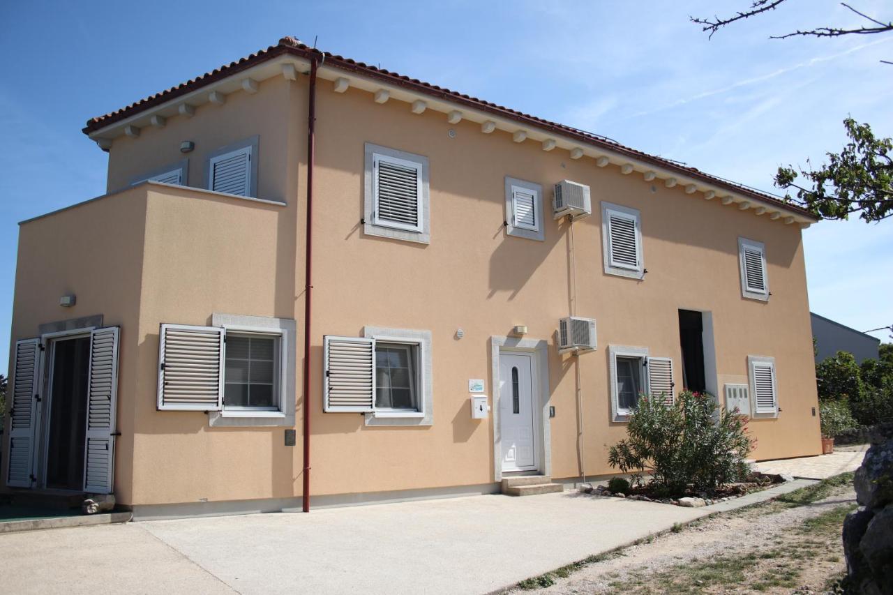 Apartments Pegla Nerezine Luaran gambar