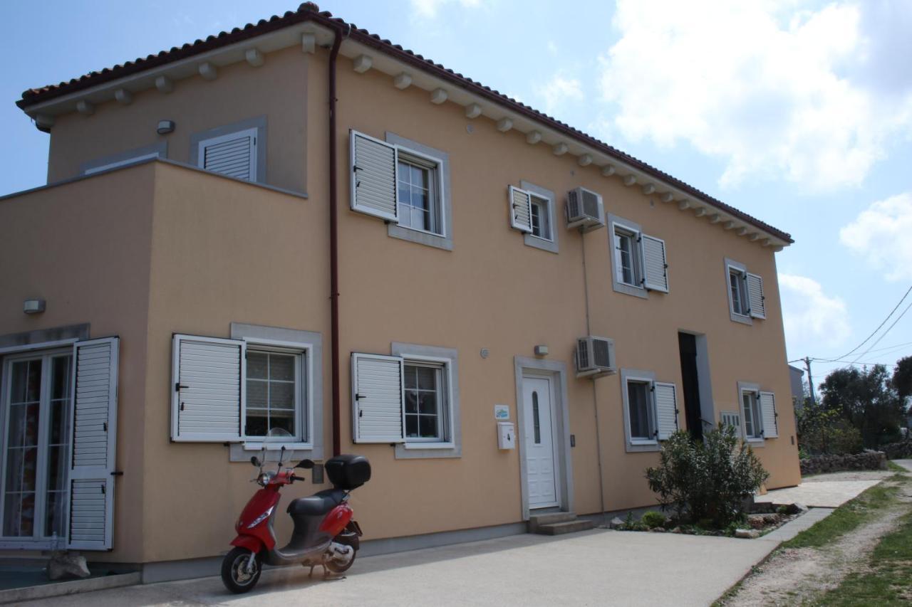 Apartments Pegla Nerezine Luaran gambar