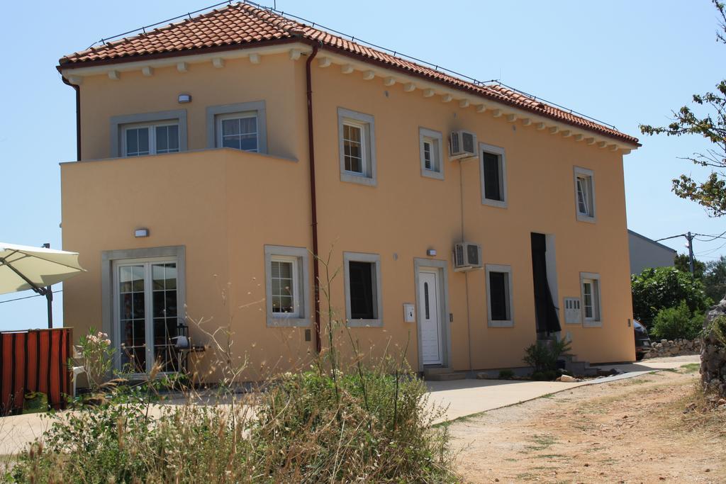 Apartments Pegla Nerezine Luaran gambar
