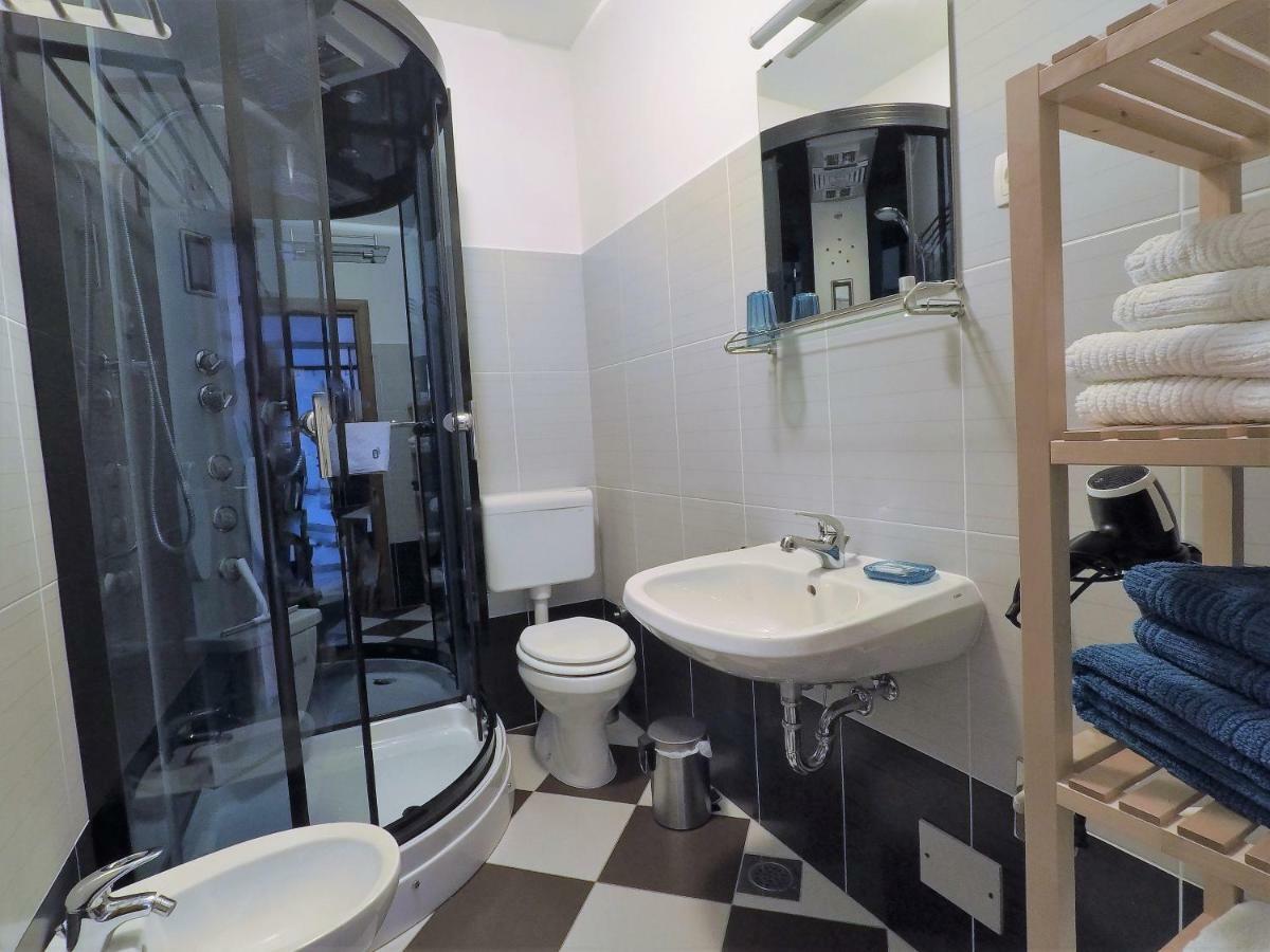 Apartments Pegla Nerezine Luaran gambar