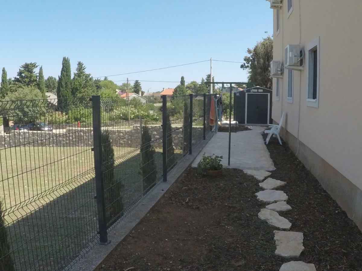 Apartments Pegla Nerezine Luaran gambar